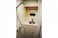 Dusche Motoryacht Advantage 38 D 133 ab Brandenburg