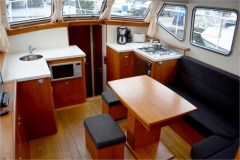Salon Motoryacht Advantage 38 D 133 ab Brandenburg