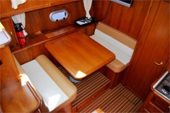 18Dinette Motoryacht Advantage 38 ab Brandenburg