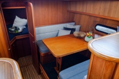 Amare-Star-Dinette