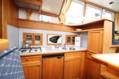 Motoryacht-Antoinette-Holland-Küche