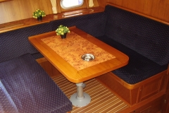 Dinette Motoryacht Aquastar 3 Heerenveen Holland