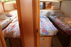 Schlafkabinen-Heck-Motoryacht-Blueflower