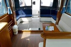 12 Salon/Achterdeck Motoryacht Bravoure 34 ab Brandenburg