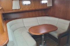 DinetteMotoryachtD50Holland.jpg