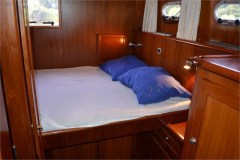 Schlafkabine-Motoryacht-Classicline-1300-D-50-Holland