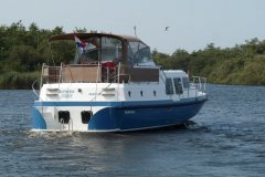 Heck-Motoryacht-Euphoria-fuer-10-Personen-in-Holland-mieten