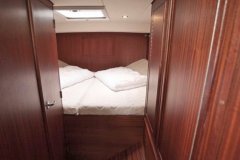 Schlafkabine-Bug-Motoryacht-Holland