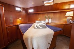 Schlafkabine-Heck-Motoryacht-Floralia-Star
