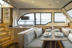 Salon-Motoryacht-Grey-Goose-Suedholland