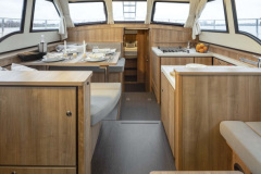 Salon-Motoryacht-Grey-Goose-Suedholland2