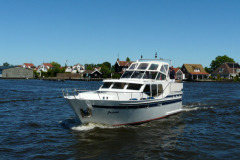 Motoryacht-Jassana-Grou2