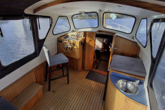 SteuerstandAchterdeckMotoryachtHolland