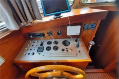 Steuerstand-Motoryacht-Martje-Holland3