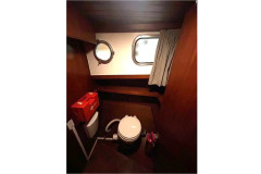 WC-Motoryacht-Martje-Holland