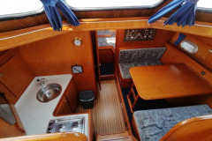 Kueche-Dinette-Motoryacht-Merel-Suedholland