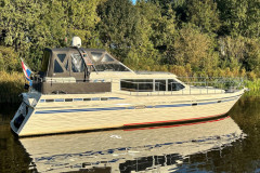 Motoryacht-Nancy-Friesland