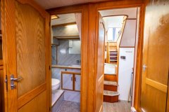 Motoryacht-Olivia-Holland1