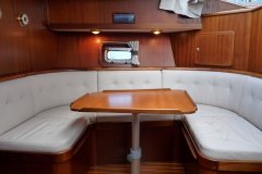 Dinette-Motoryacht-Orion-Holland