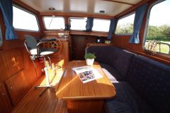 Steuerstand-Motoryacht-Puster