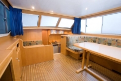 Salon Renal 45 Hausboot in Holland