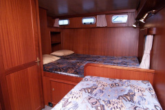 Schlafkabine-Heck-Motoryacht-Roselle-Grou