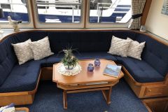 Motoryacht-Ryanne-Holland-Salon1