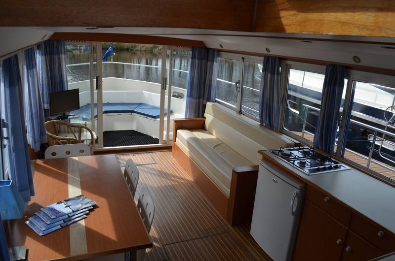 Safari-Hausboot Salon