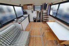 Salon-Kueche-Safari-Hausboot-Sunshine-Holland