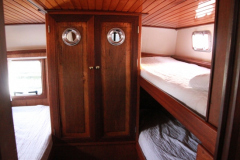 Schlafkabine-Heck-Motoryacht-Seerose