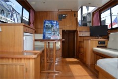 Salon-Motoryacht-Silver-Lady2