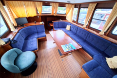 Salon Motoryacht Tango Holland