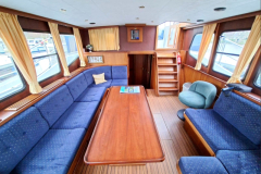 Salon Motoryacht Tango Südholland