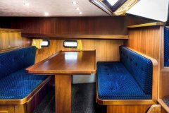 Dinette-Motoryacht-Tango-Holland
