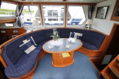 Motoryacht-Veroniek-Holland-Salon1