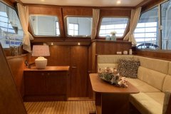 Salon-Motoryacht-Vita-Bella-Holland