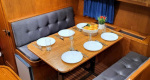 DinetteMotoryachtVoyagerHolland