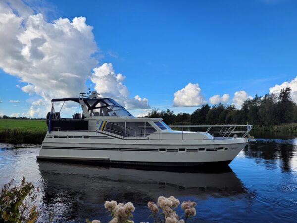 Motoryacht Voyager Holland