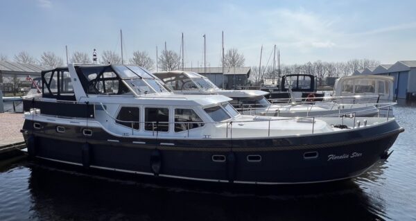 Motoryacht Floralia Star Holland
