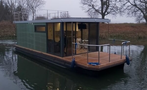 Hausboot Campi 340