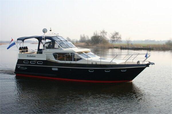 Motoryacht Evolution
